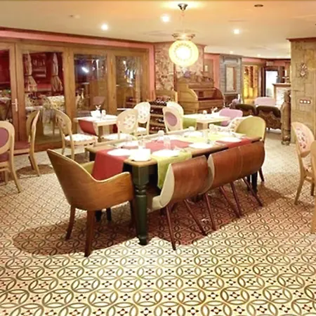 Kazdaglari Karye Mueze Hotel Yesilyurt (Canakkale)